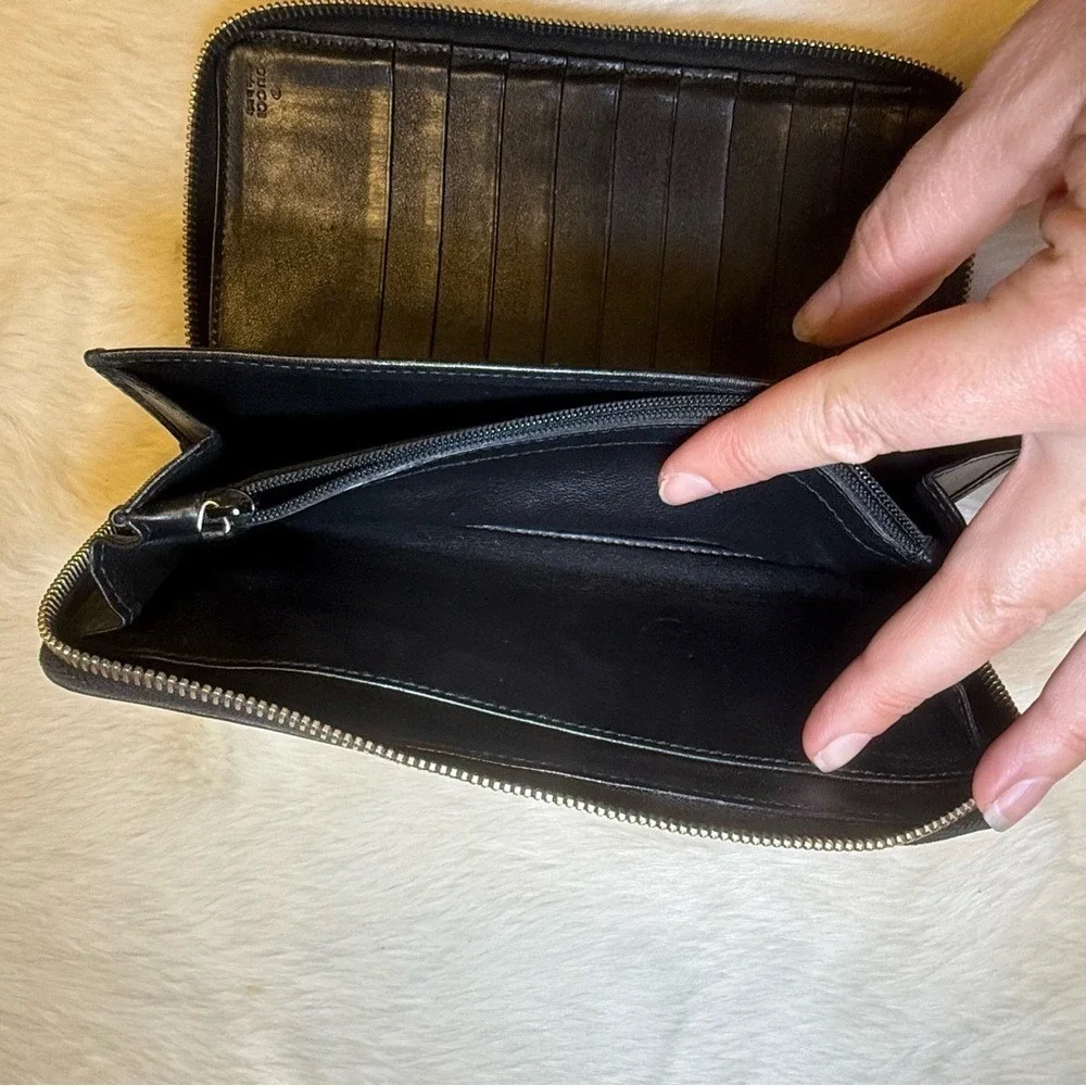 Gucci Black Monogram Leather Zip Wallet